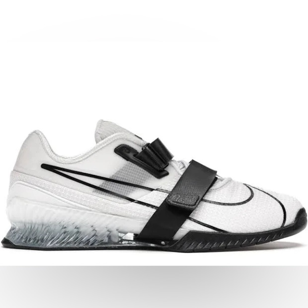 Nike Romaleos 4 size M7